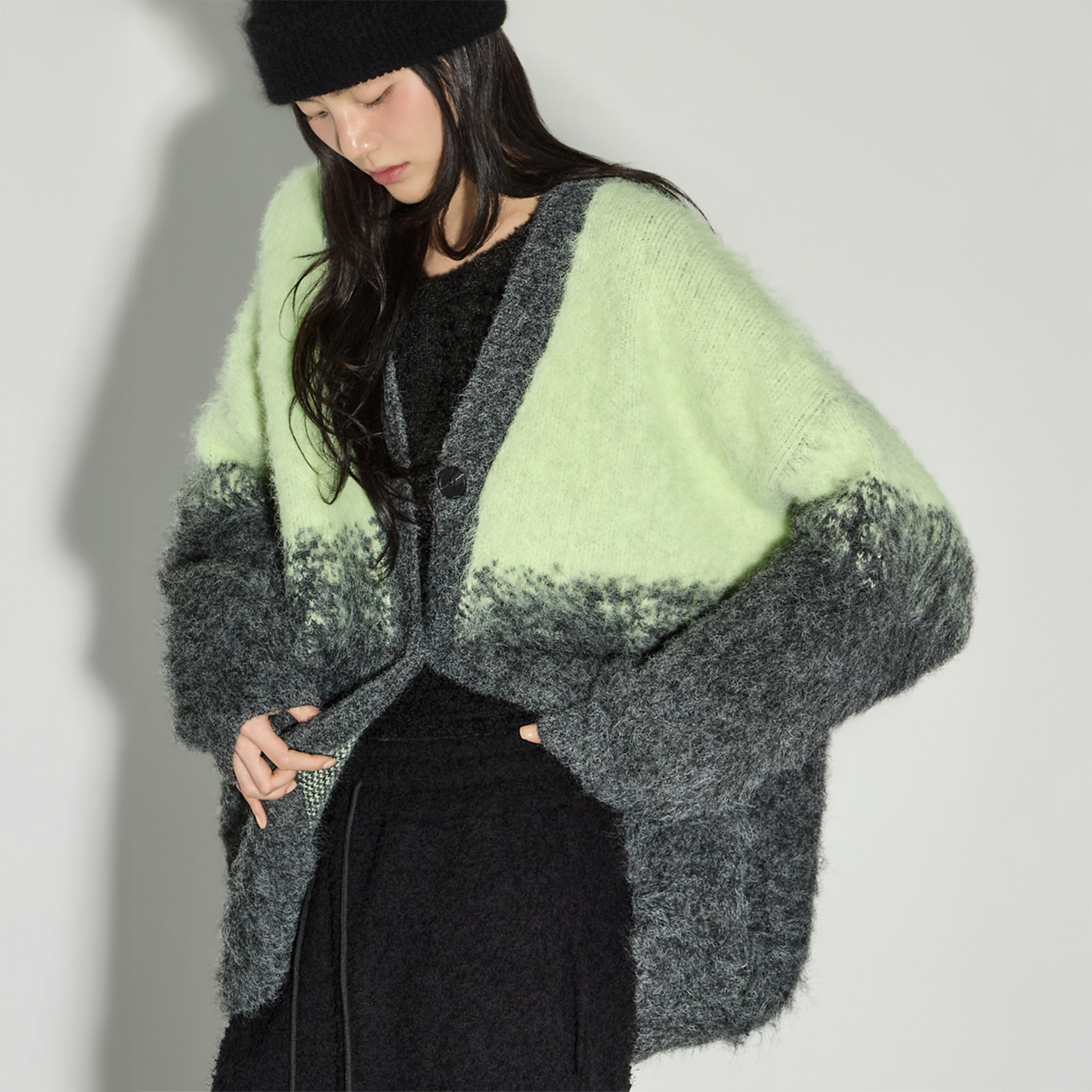 J3083 헤어리 渐变色 開衫