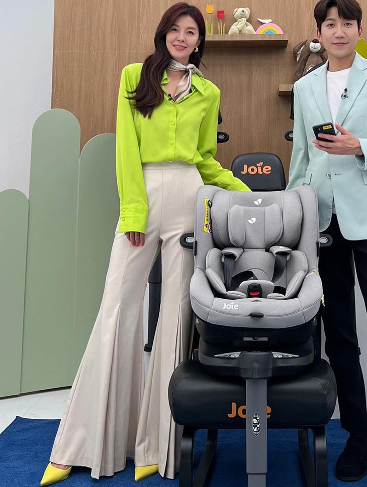  DINT CELEB <BR> KIM SEONGEUN<BR>B2770, P9106