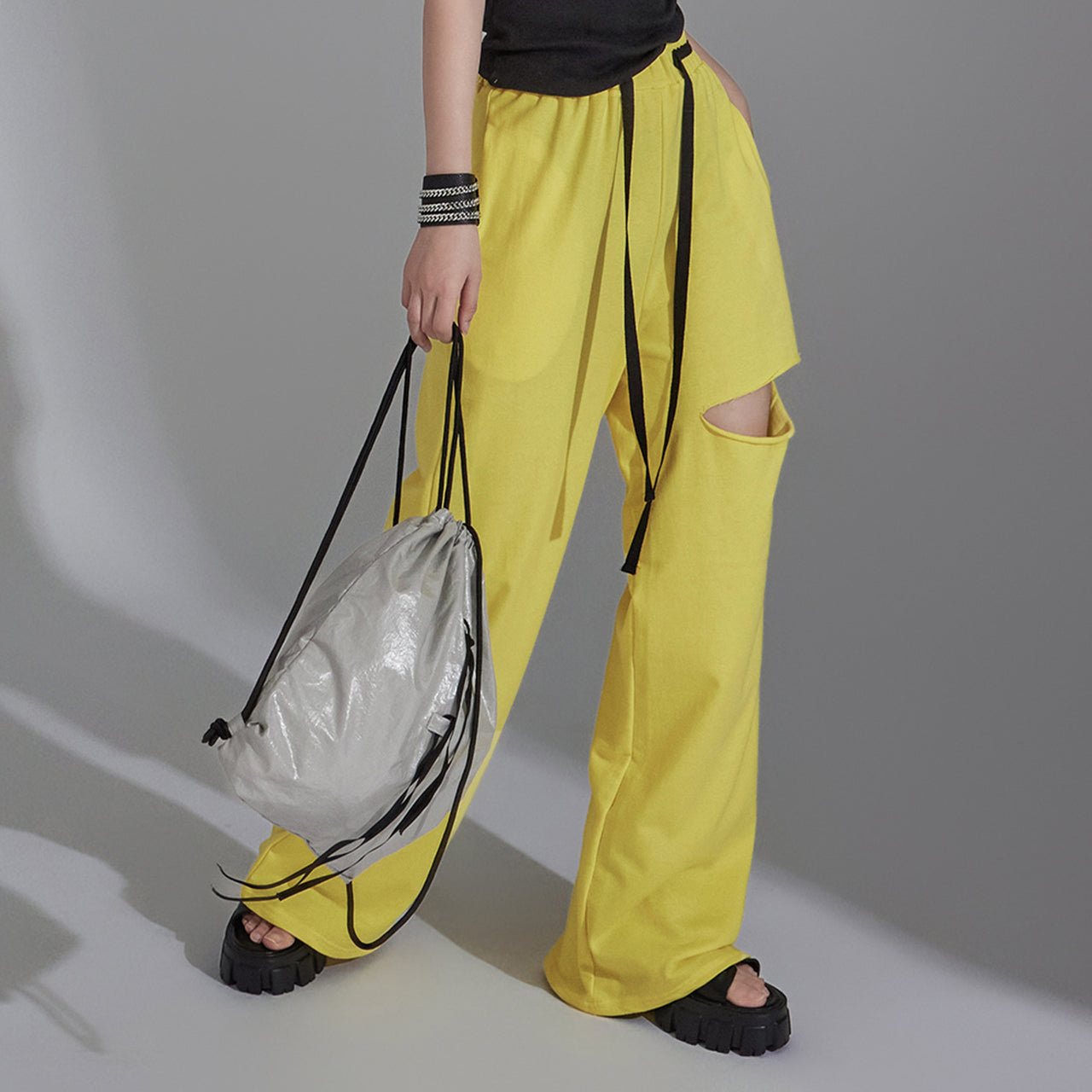 P3108 Slit Pants