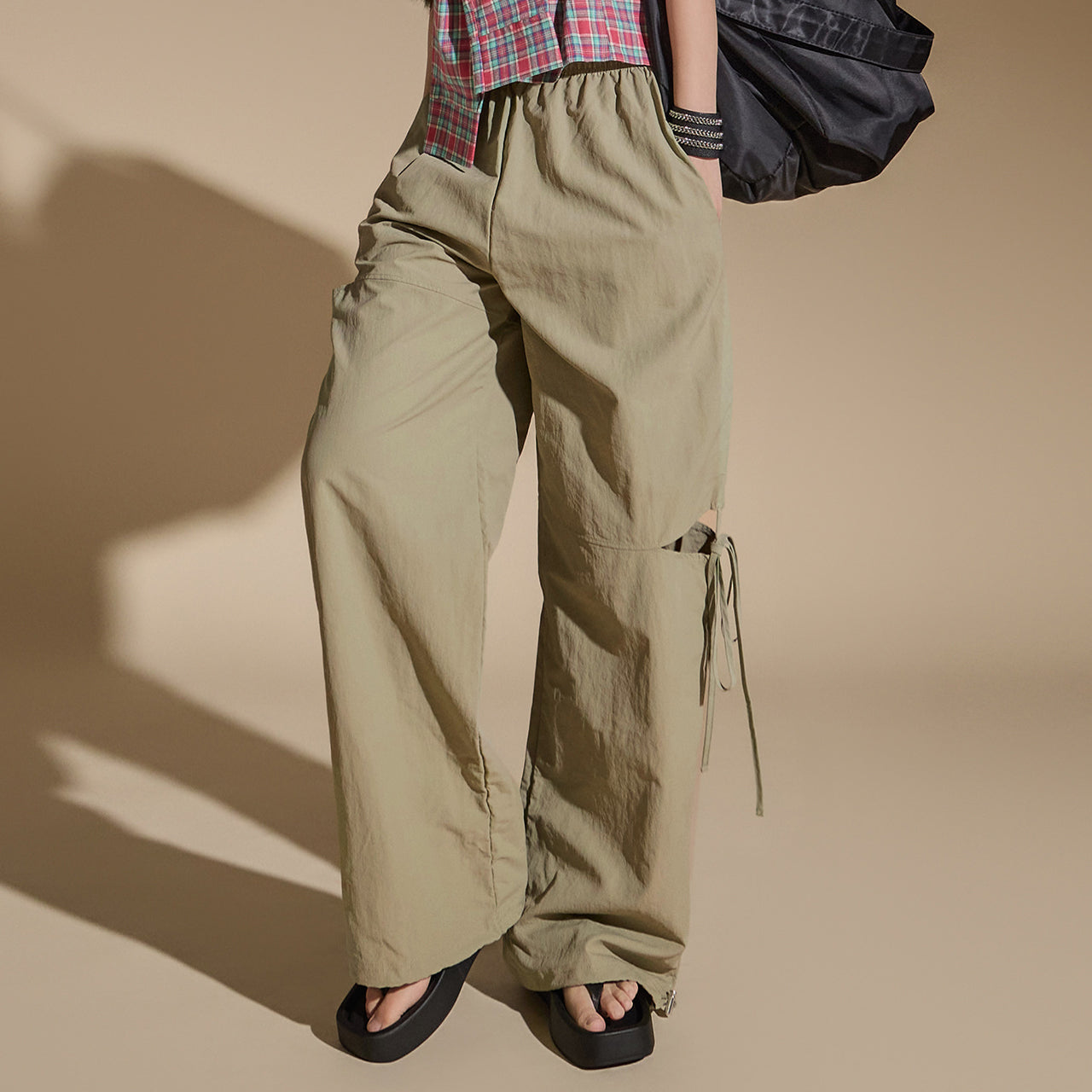 P3168 Multi-way Slit Pants