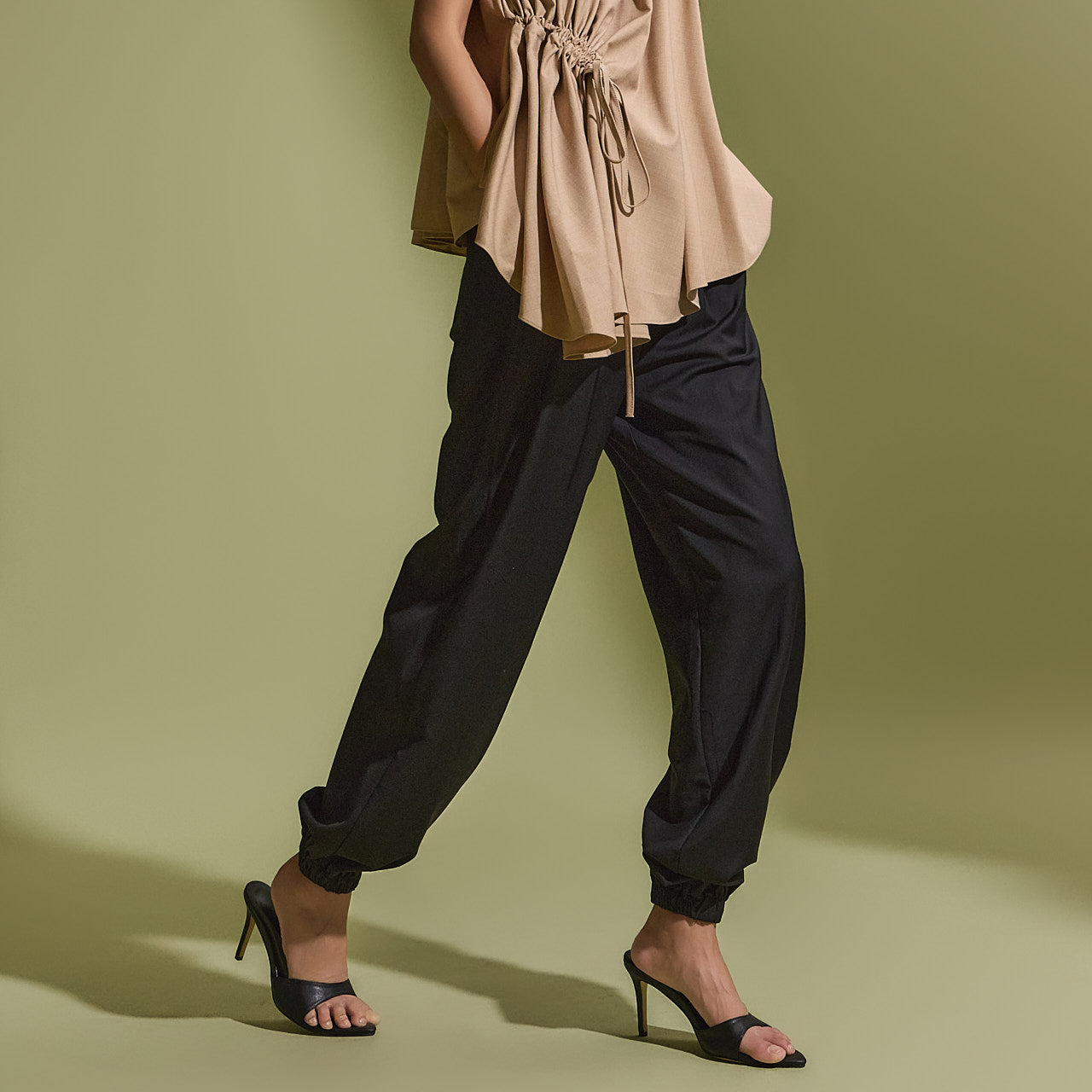 P3185 Jogger Pants
