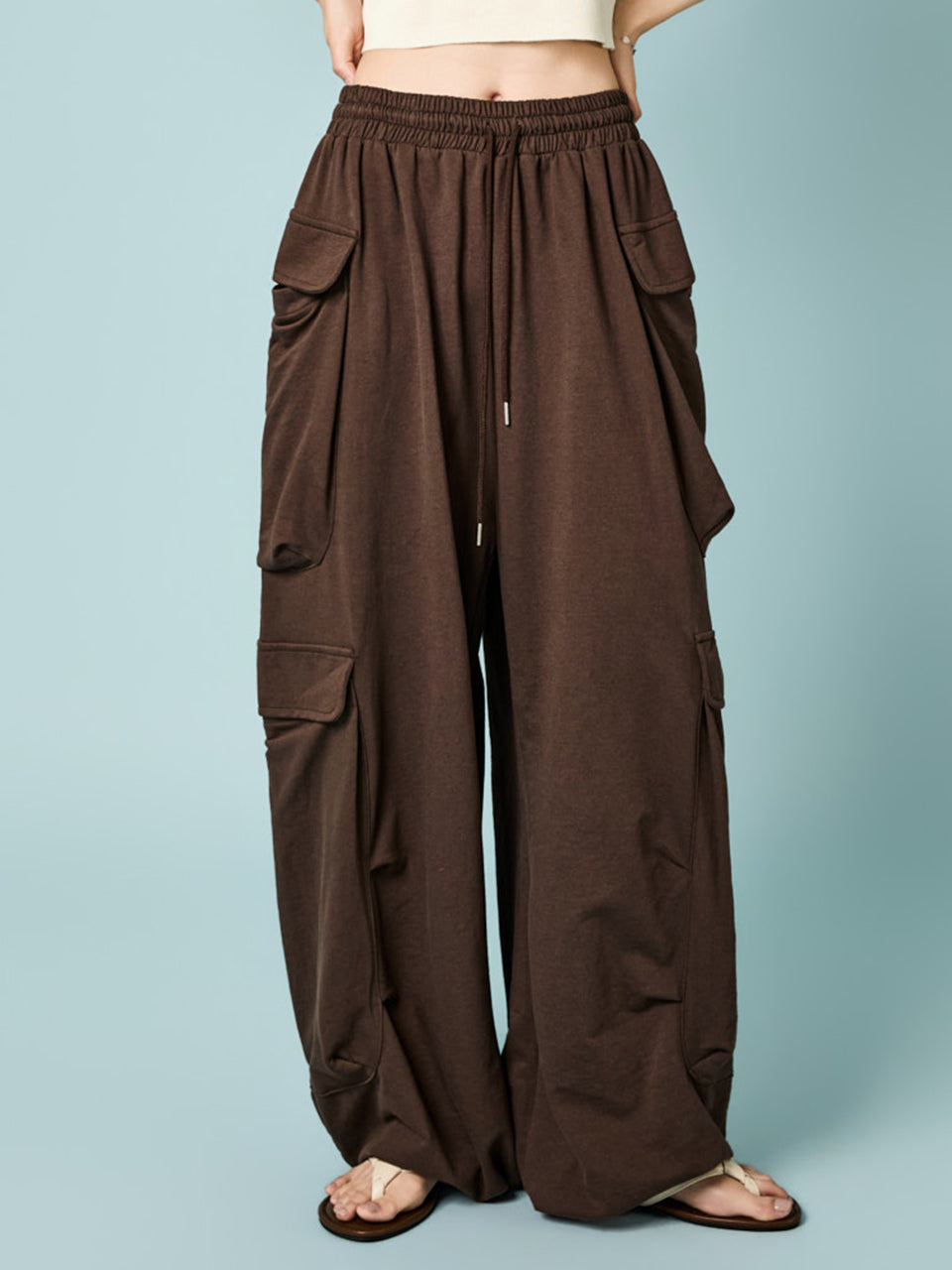 P3835 Wide Cargo Sweat Pants