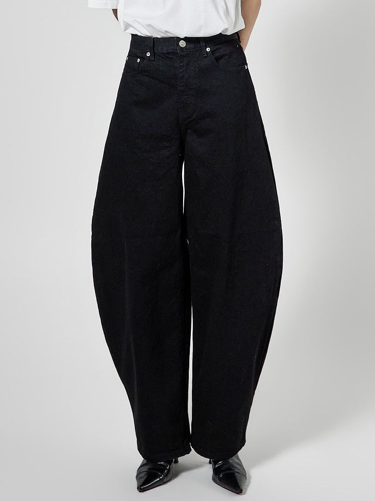 PJ627 Round Curved Jeans