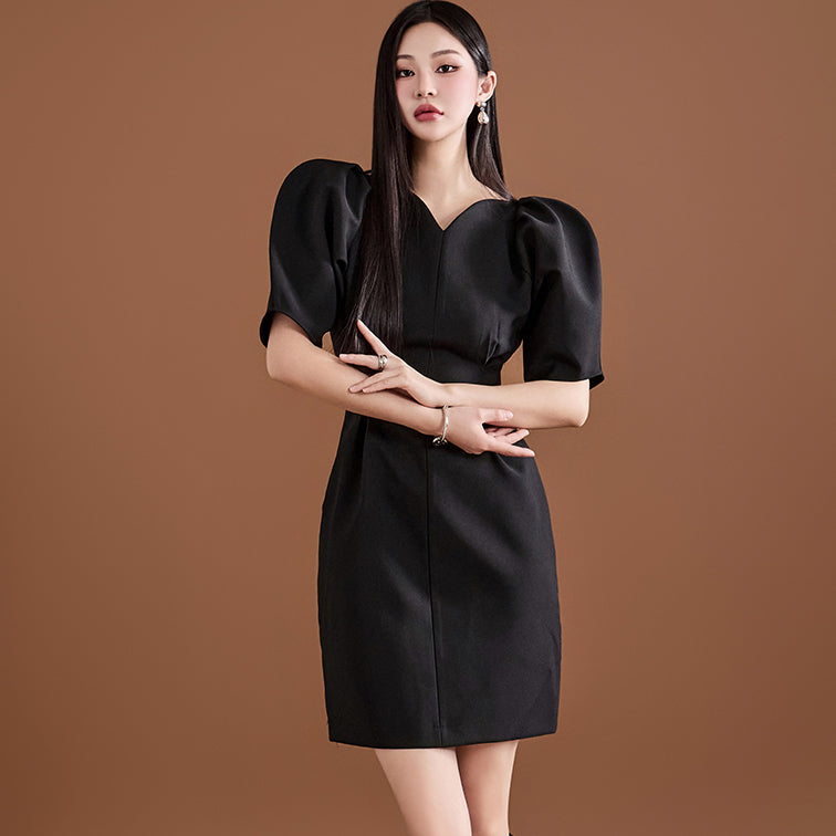 D4863 Heart Neck Mini Dress