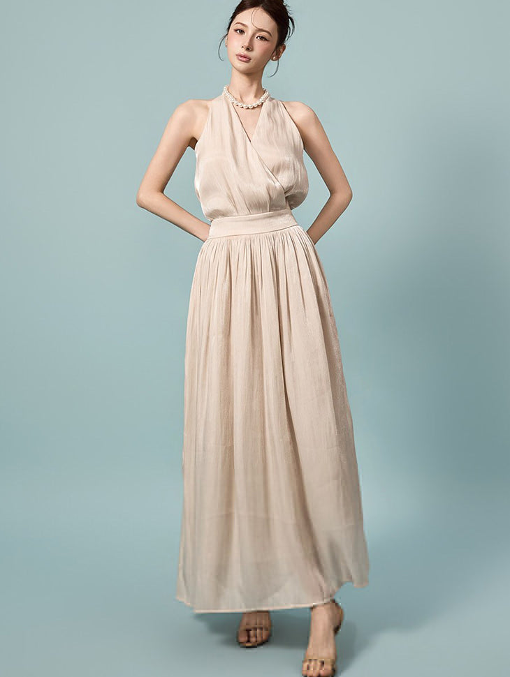 D5590 Halter Dress