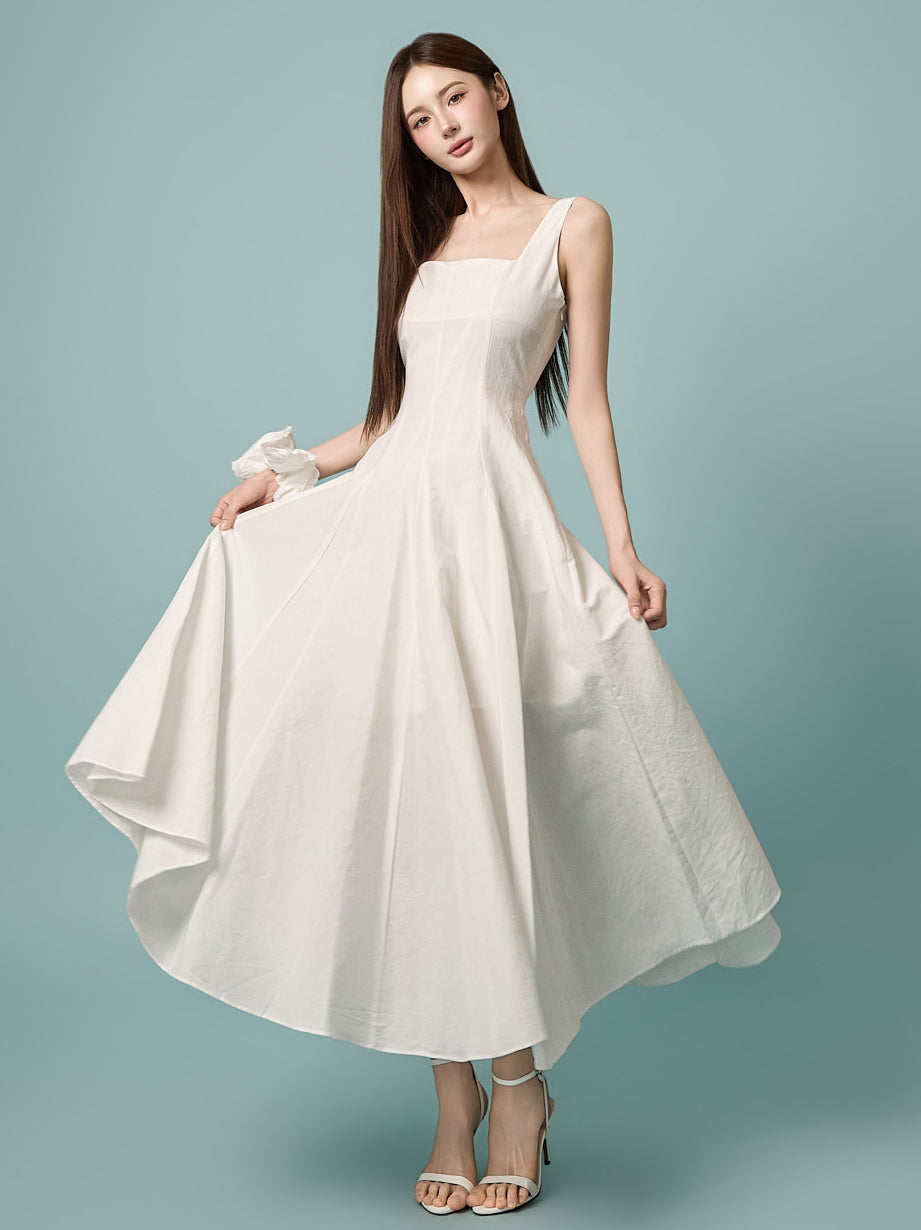 D5630 Linen Flare Dress
