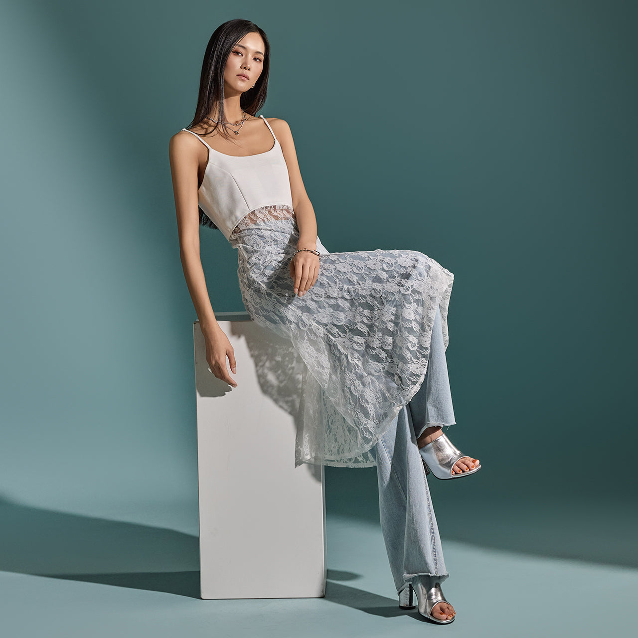 D4981 Layered Dress