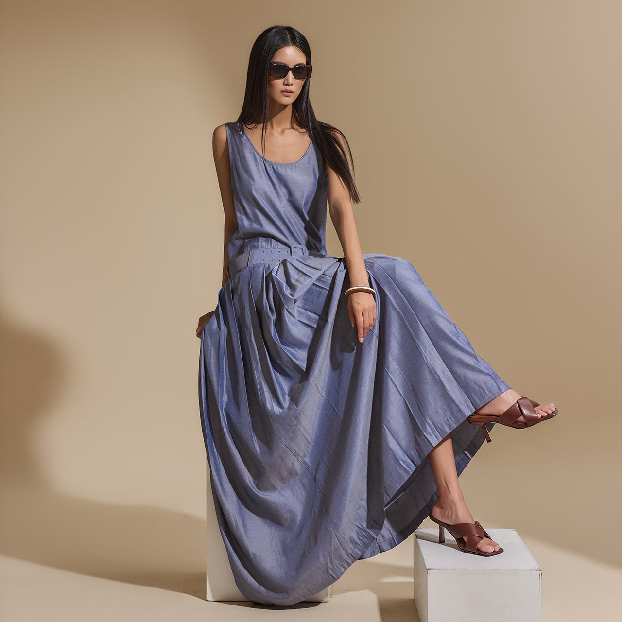 D5028 Dress with Belt
