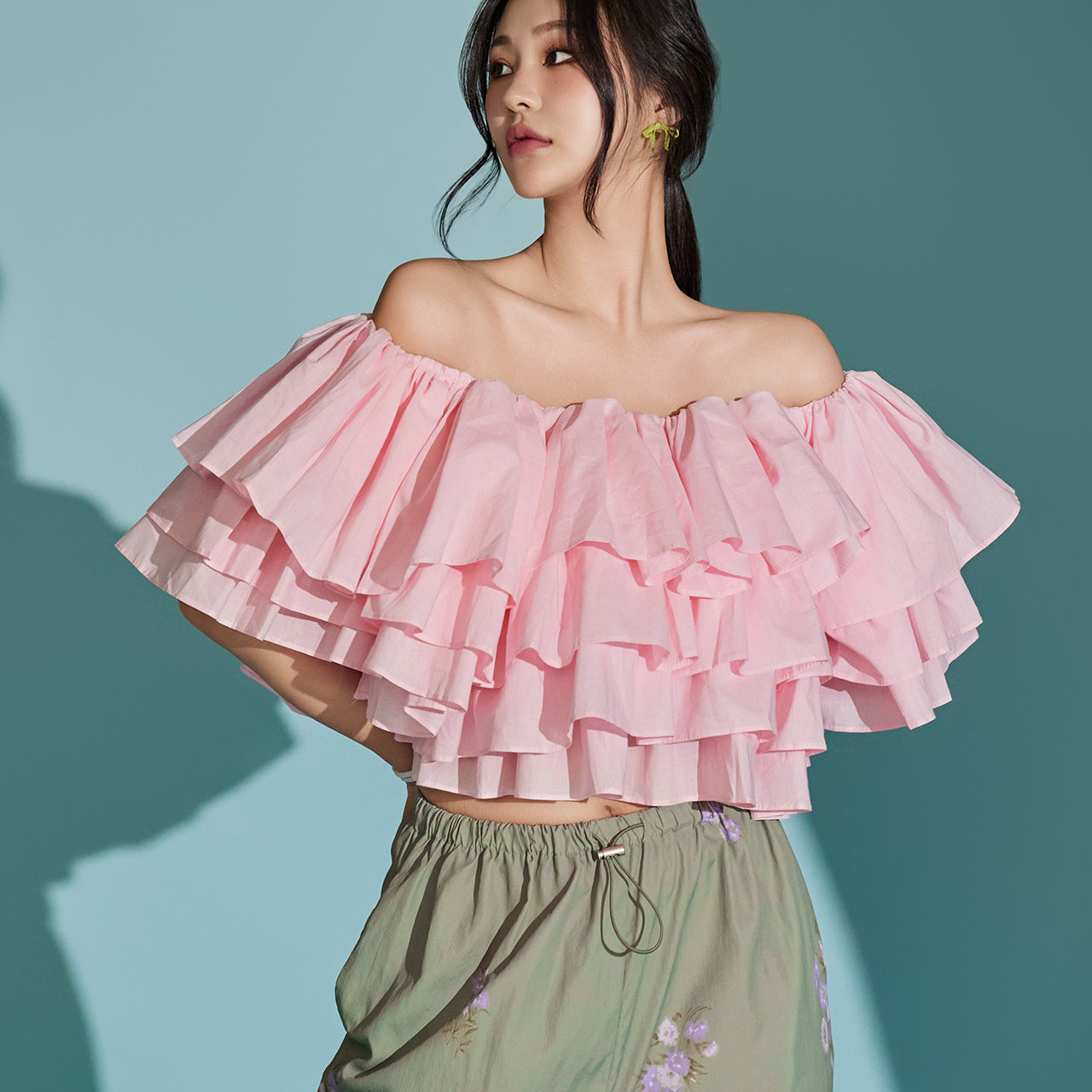 B2958 Frill Tiered Blouse