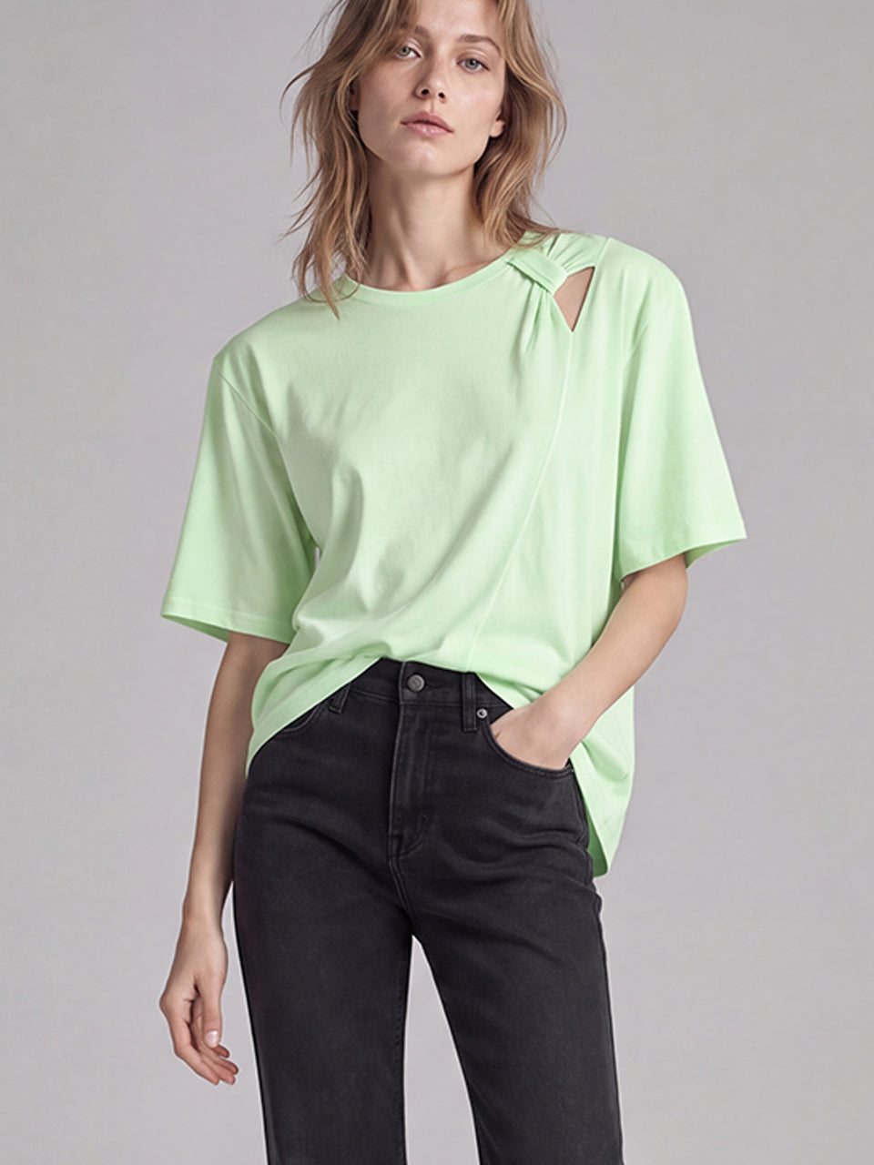 E4266 Cutout Half Top