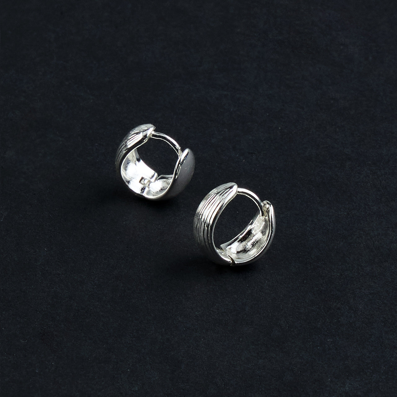 AJ-6352 Earrings