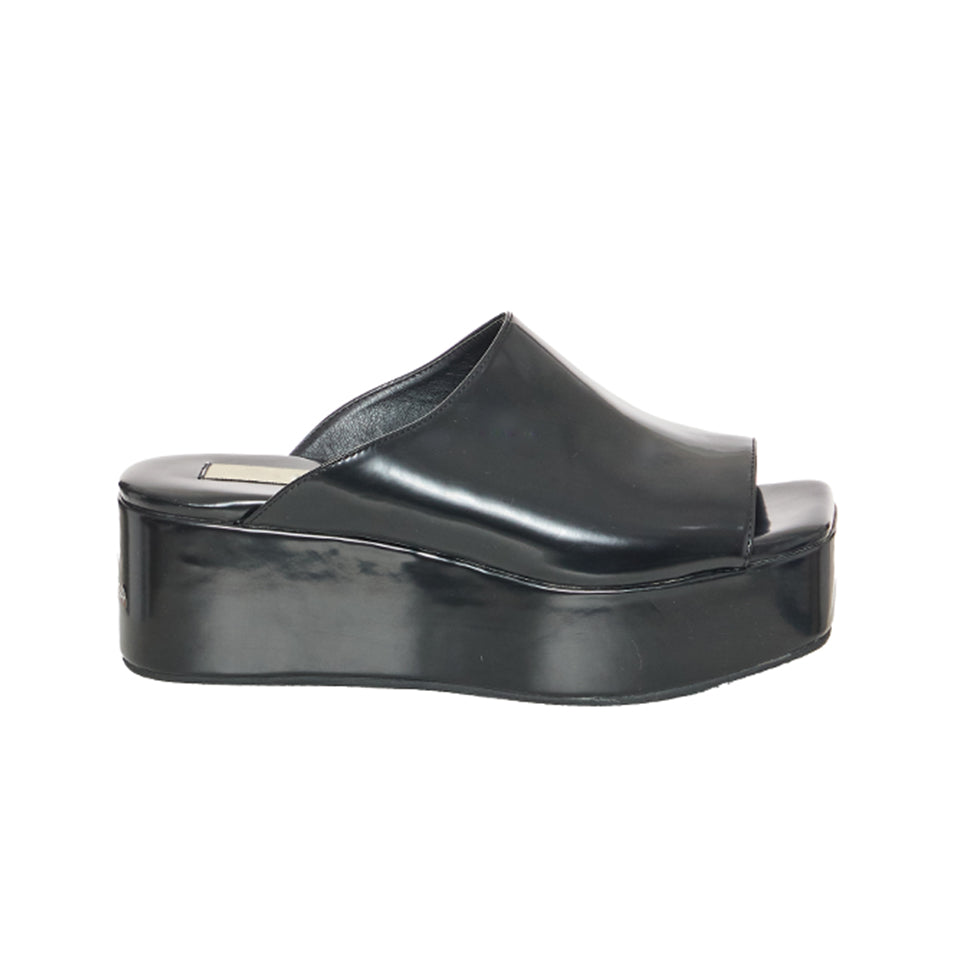 AR-3586 Square Platform Slippers