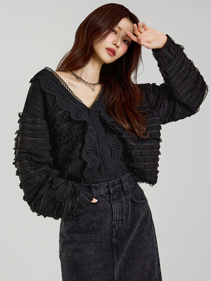 B3051 Lace Blouse