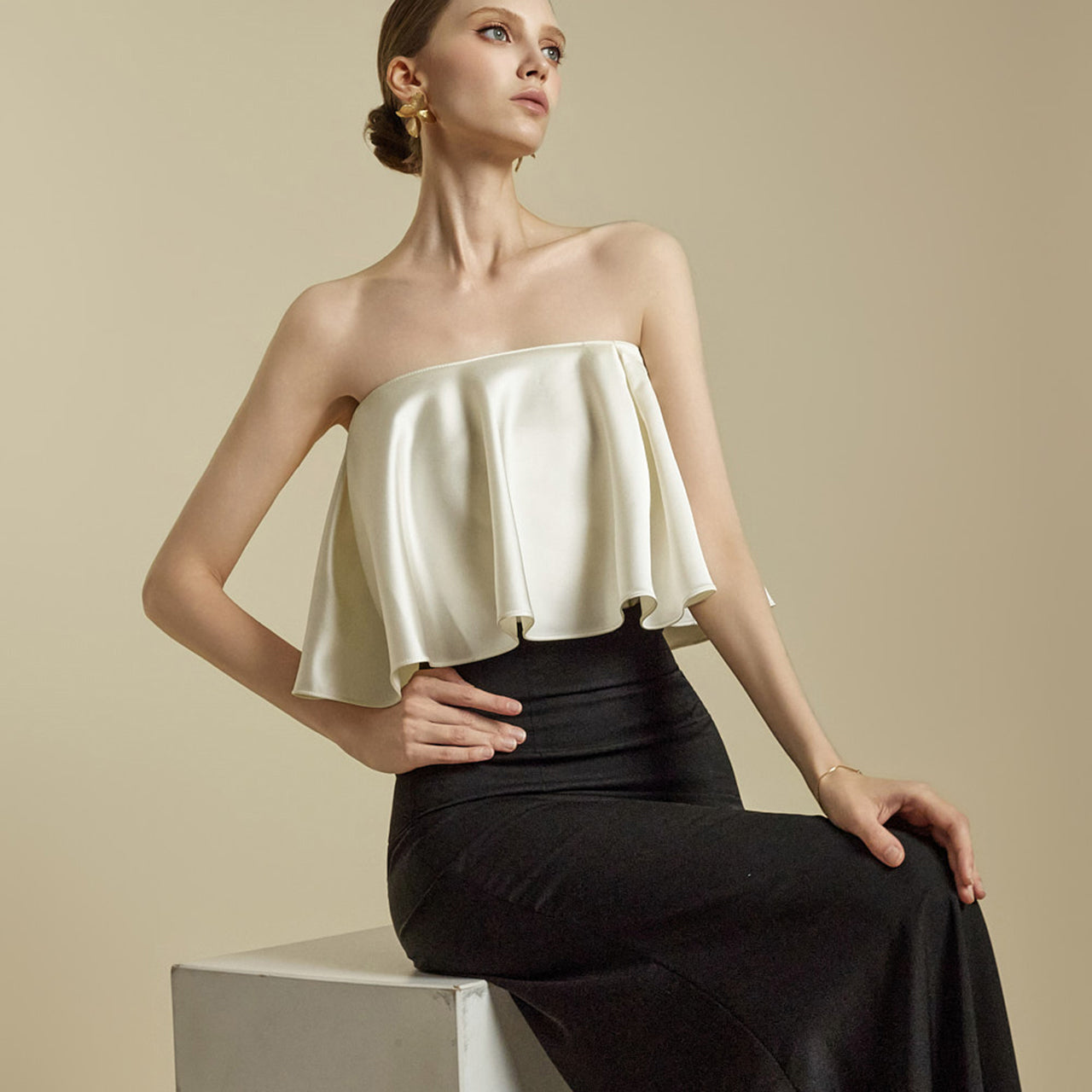 B3125 Frill Blouse