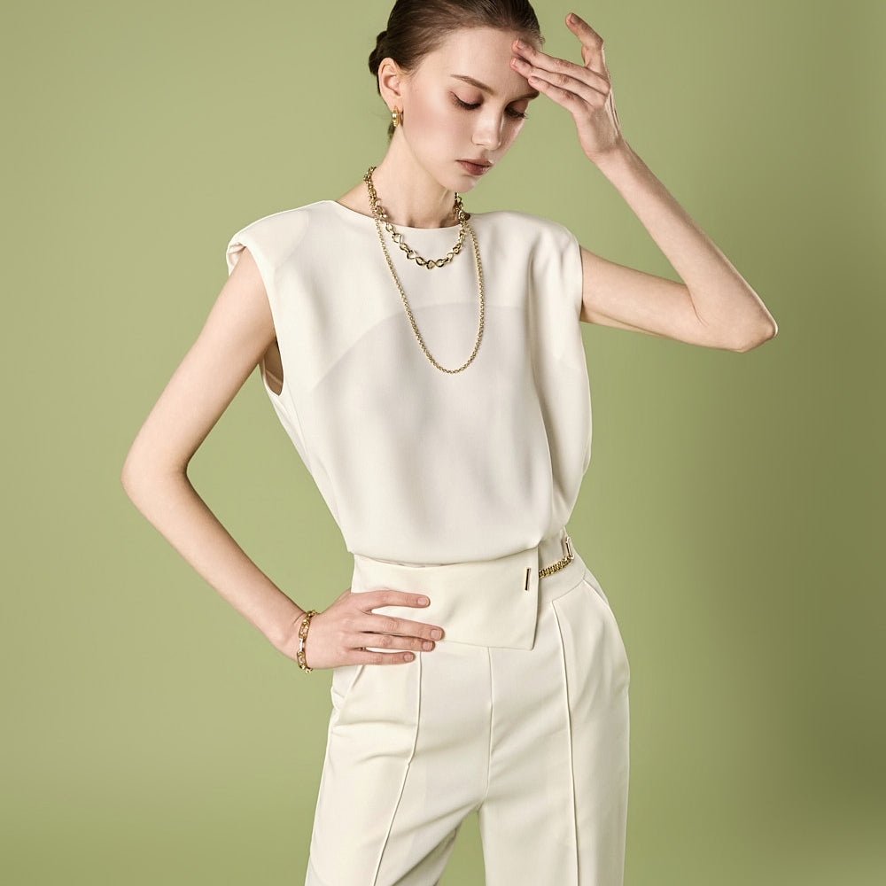 B3210 Minimal Padded Blouse