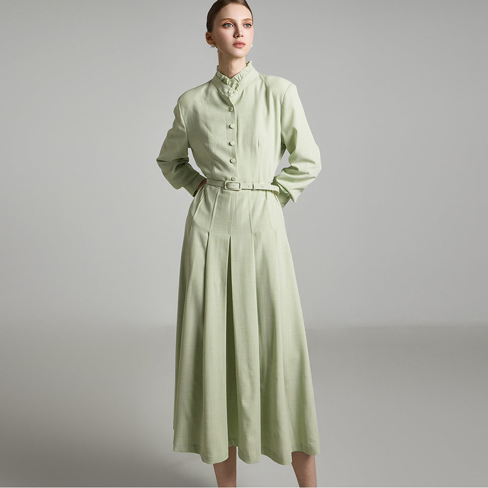 D5209 Pleated Dress with Belt
