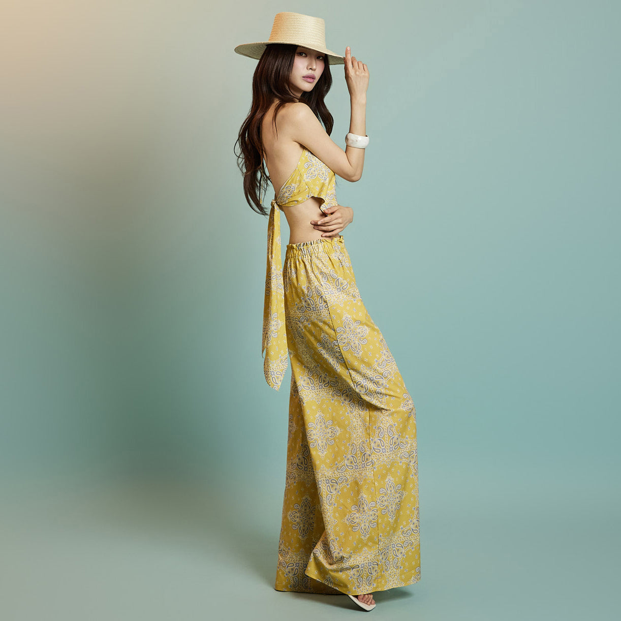 D5312 Paisley Pattern Two-Piece Set