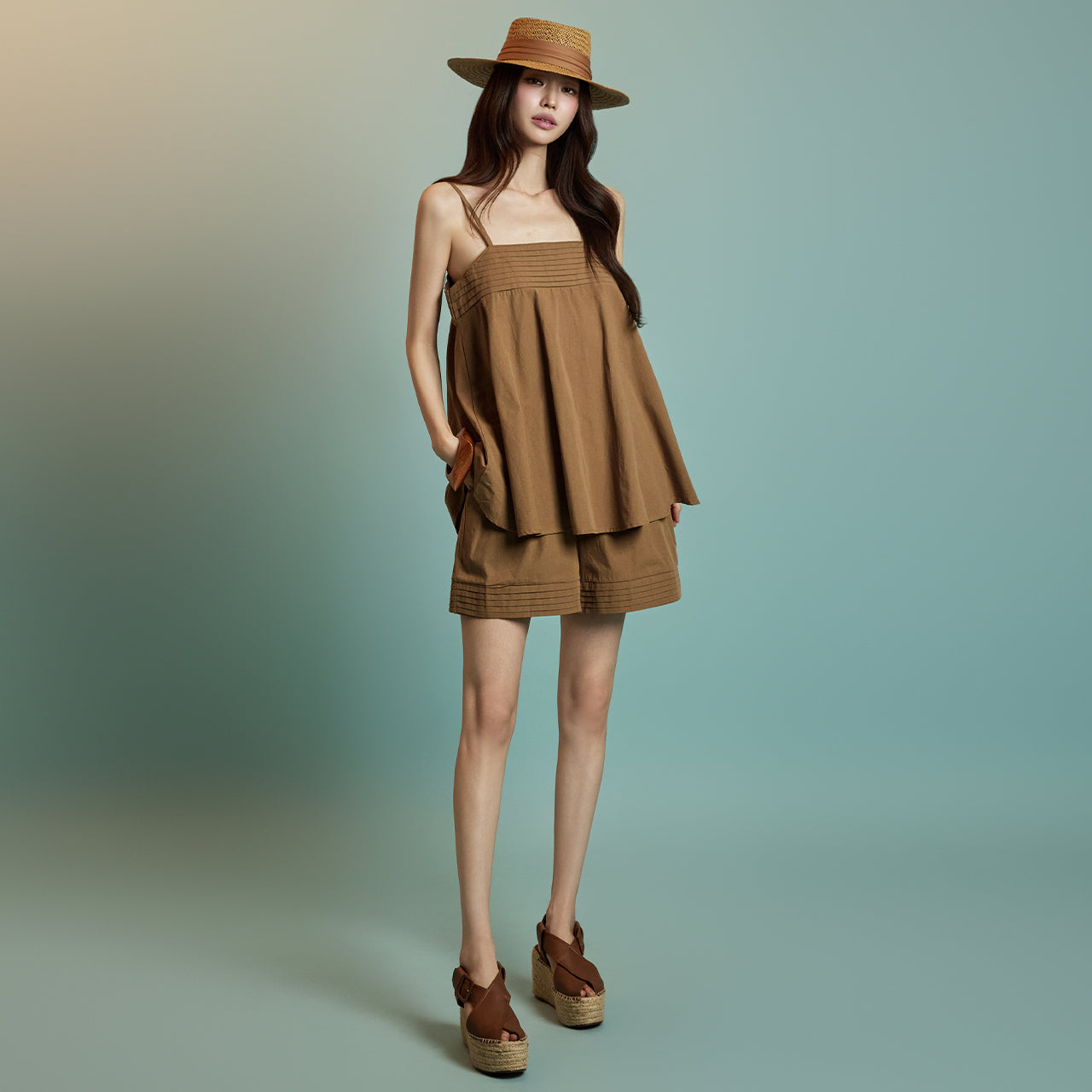 D5314 Pintuck Sleeveless Two Piece Set