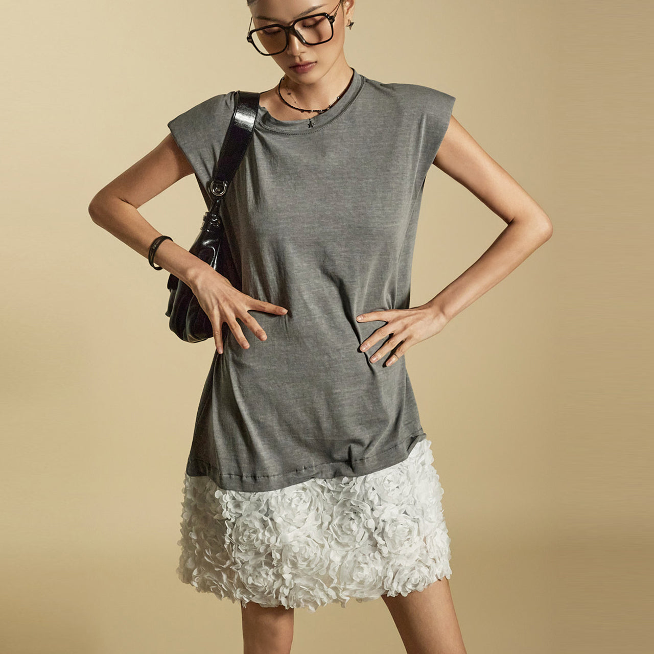 D5352 Rose Dress