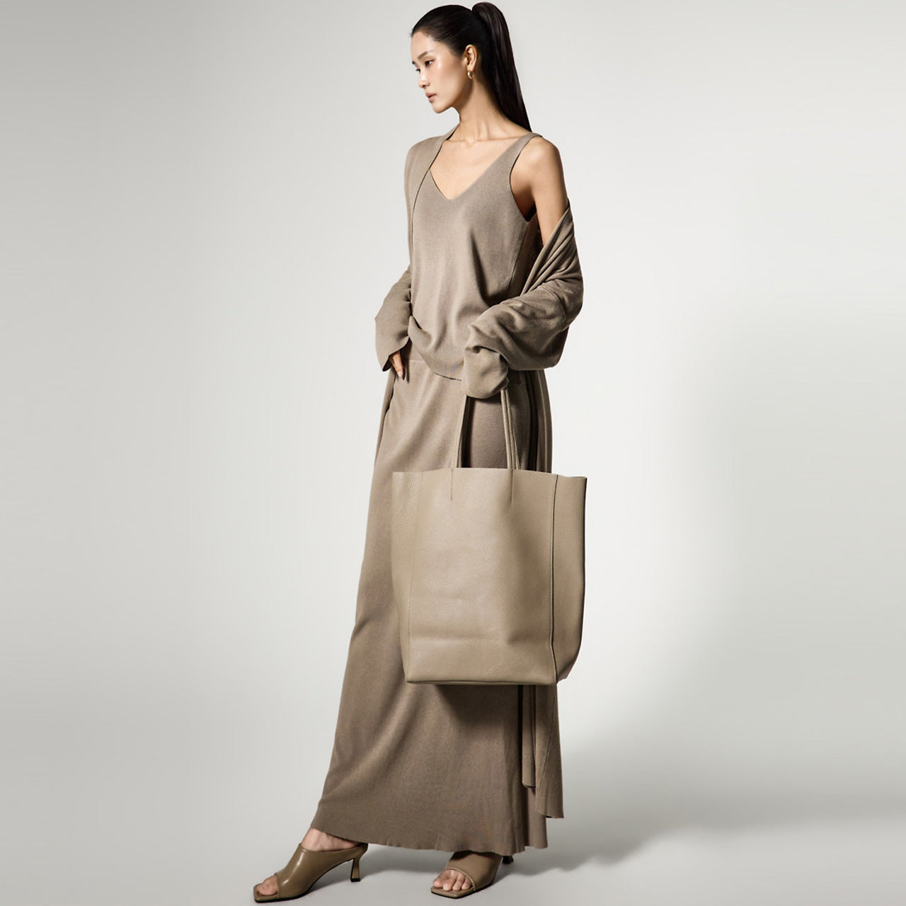 D5498 Cardigan Three-Piece Set