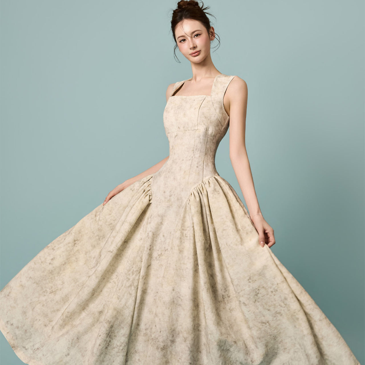 D9617 Cloud Washed Volume Dress