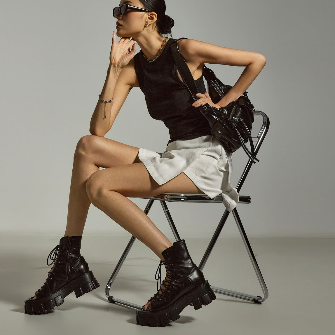 E3853 Basic Sleeveless Top