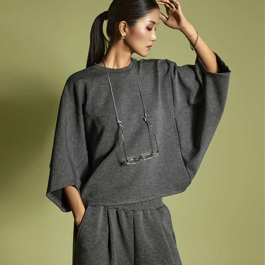 E3947 Oversized Top