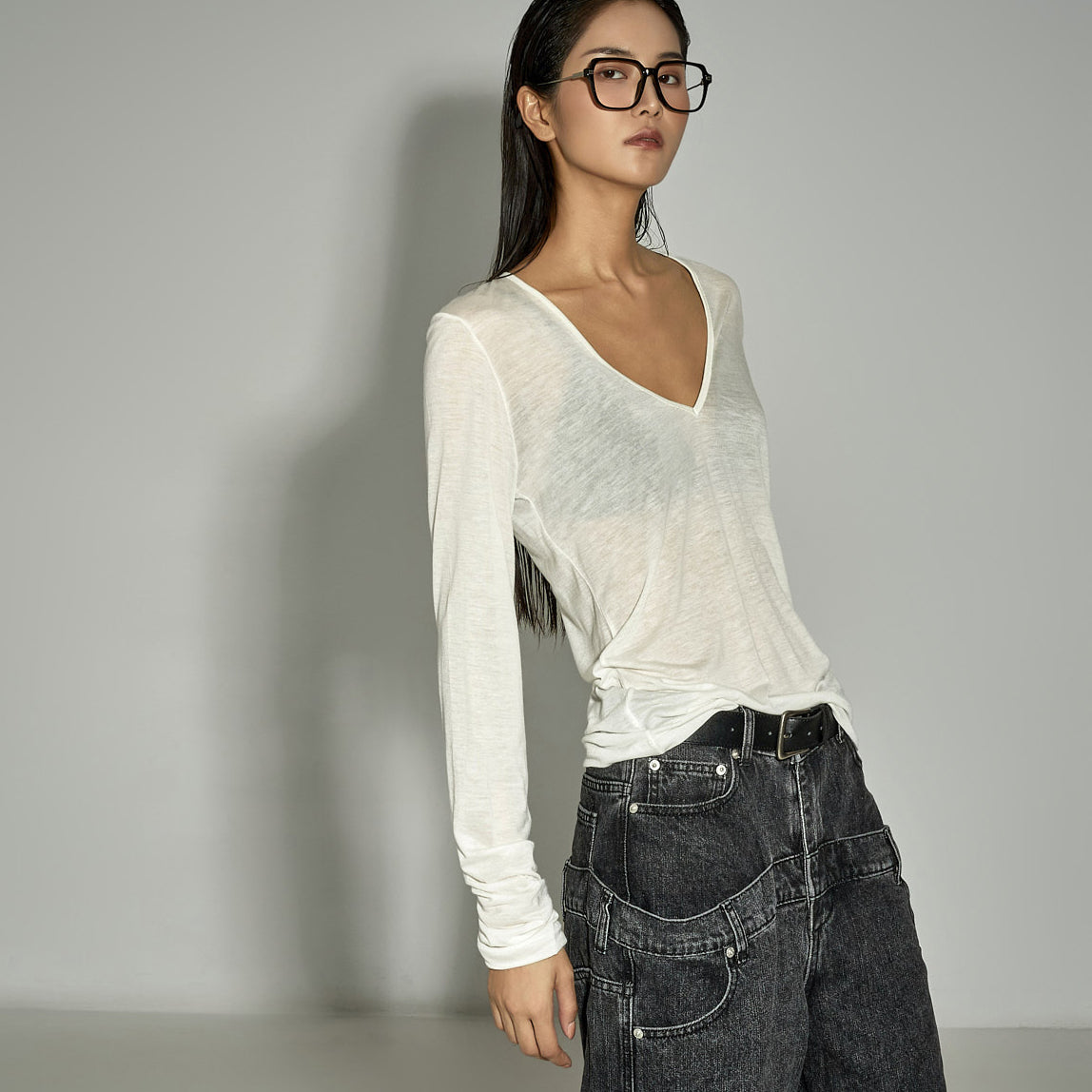 E3961 Sheer Top