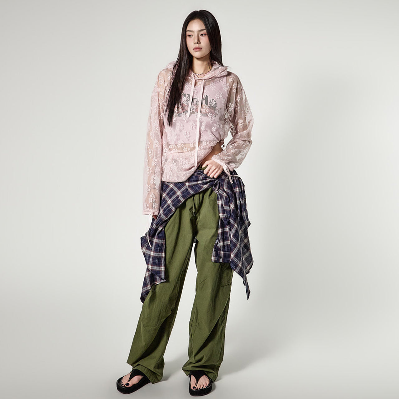 E4202 Hooded Sleeveless Top Set