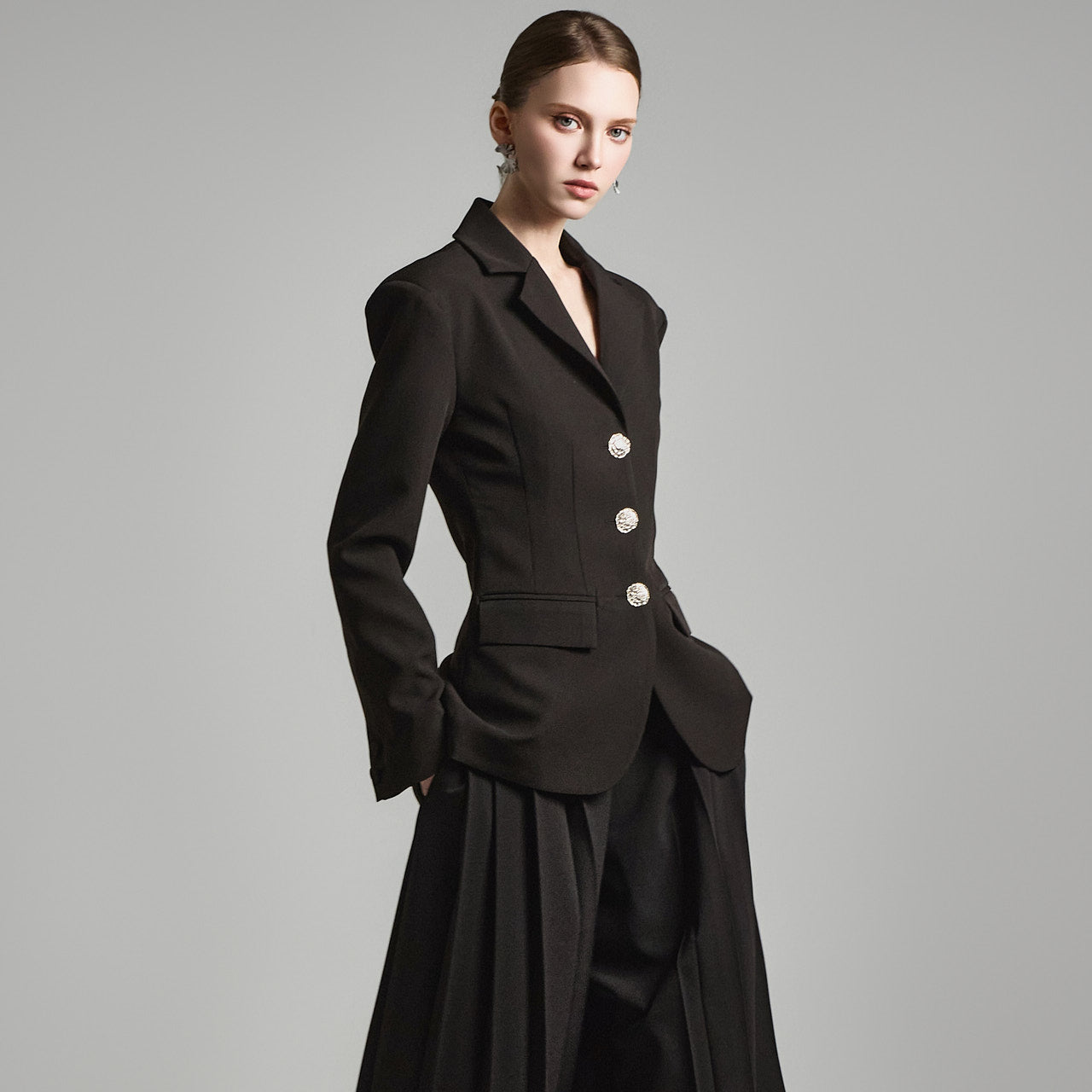 J2702 Pintuck Jacket