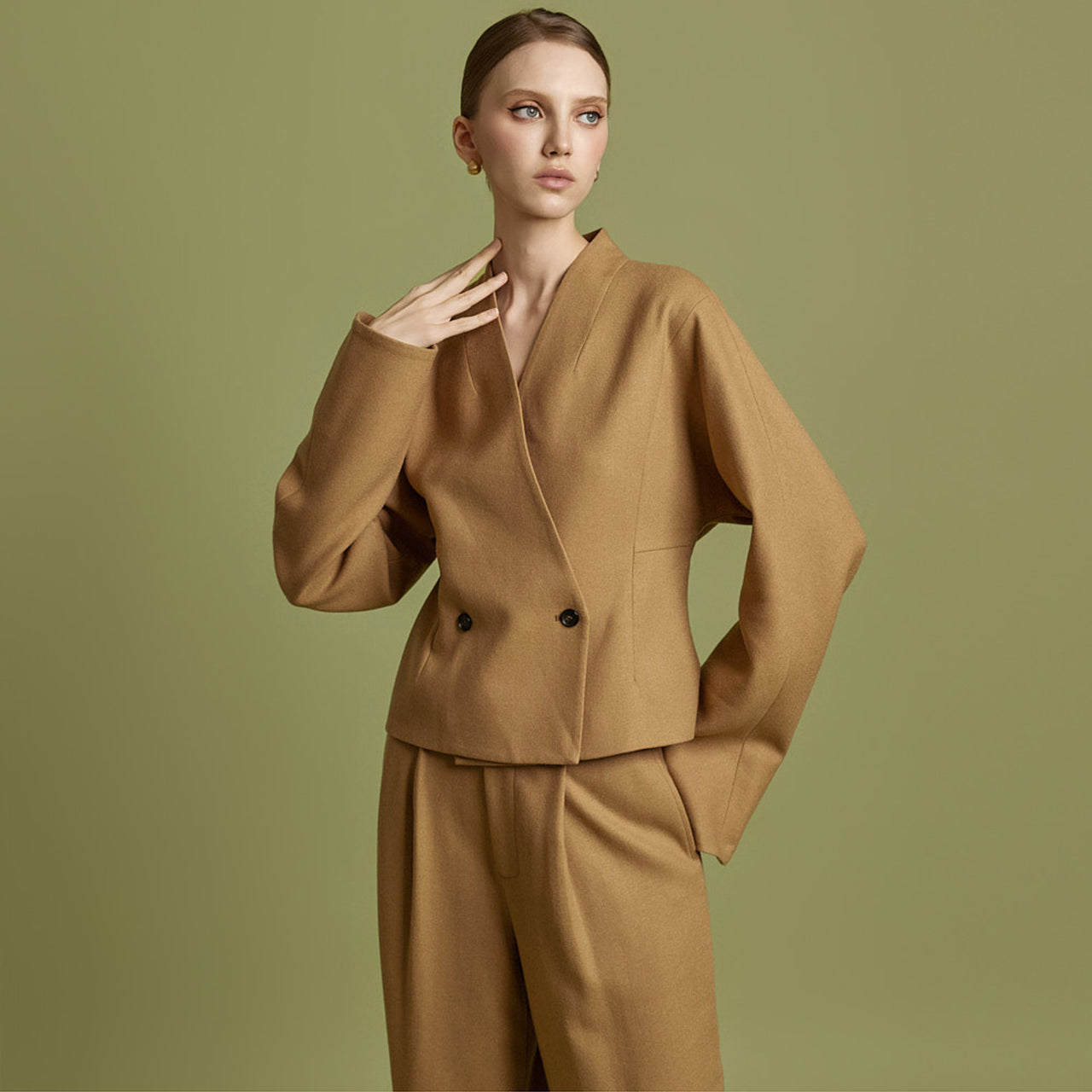 J2831 Collarless Wool Jacket