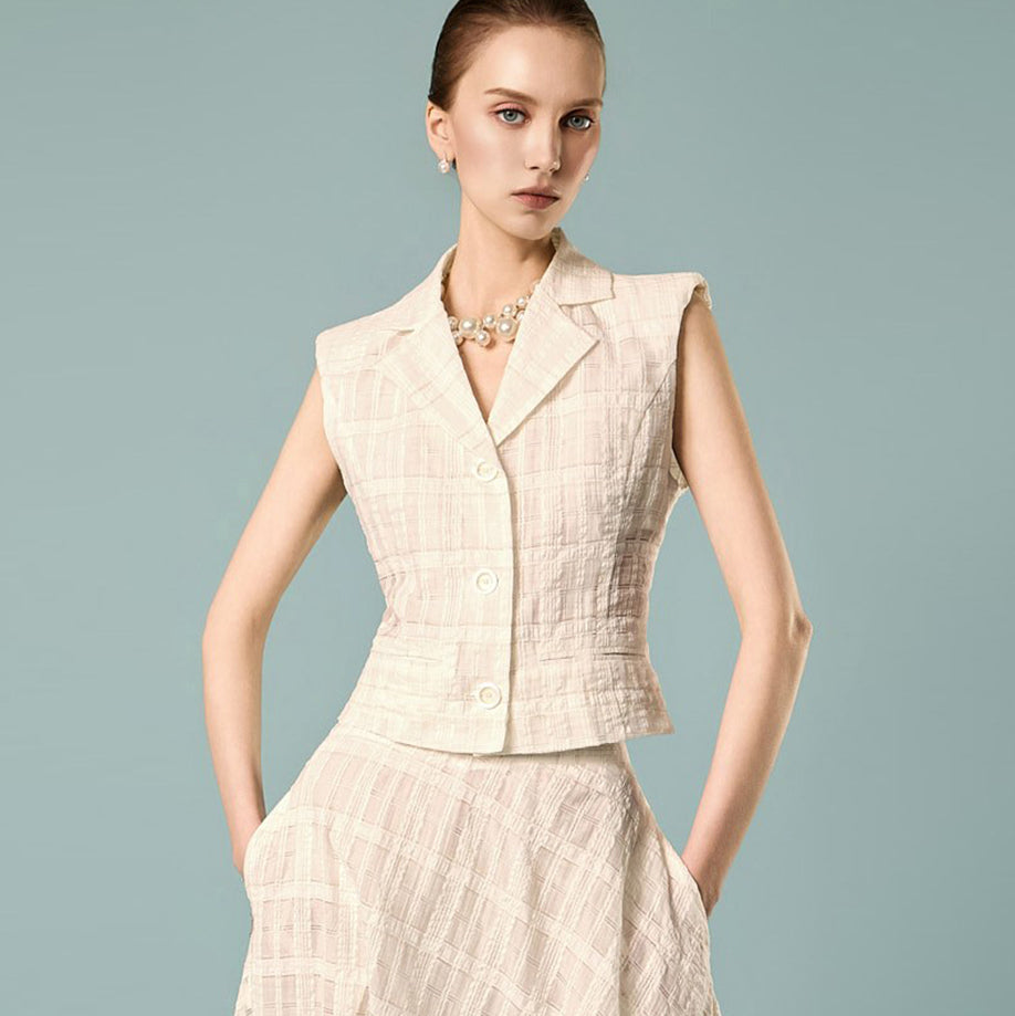 J3225 Sheer Tweed Vest