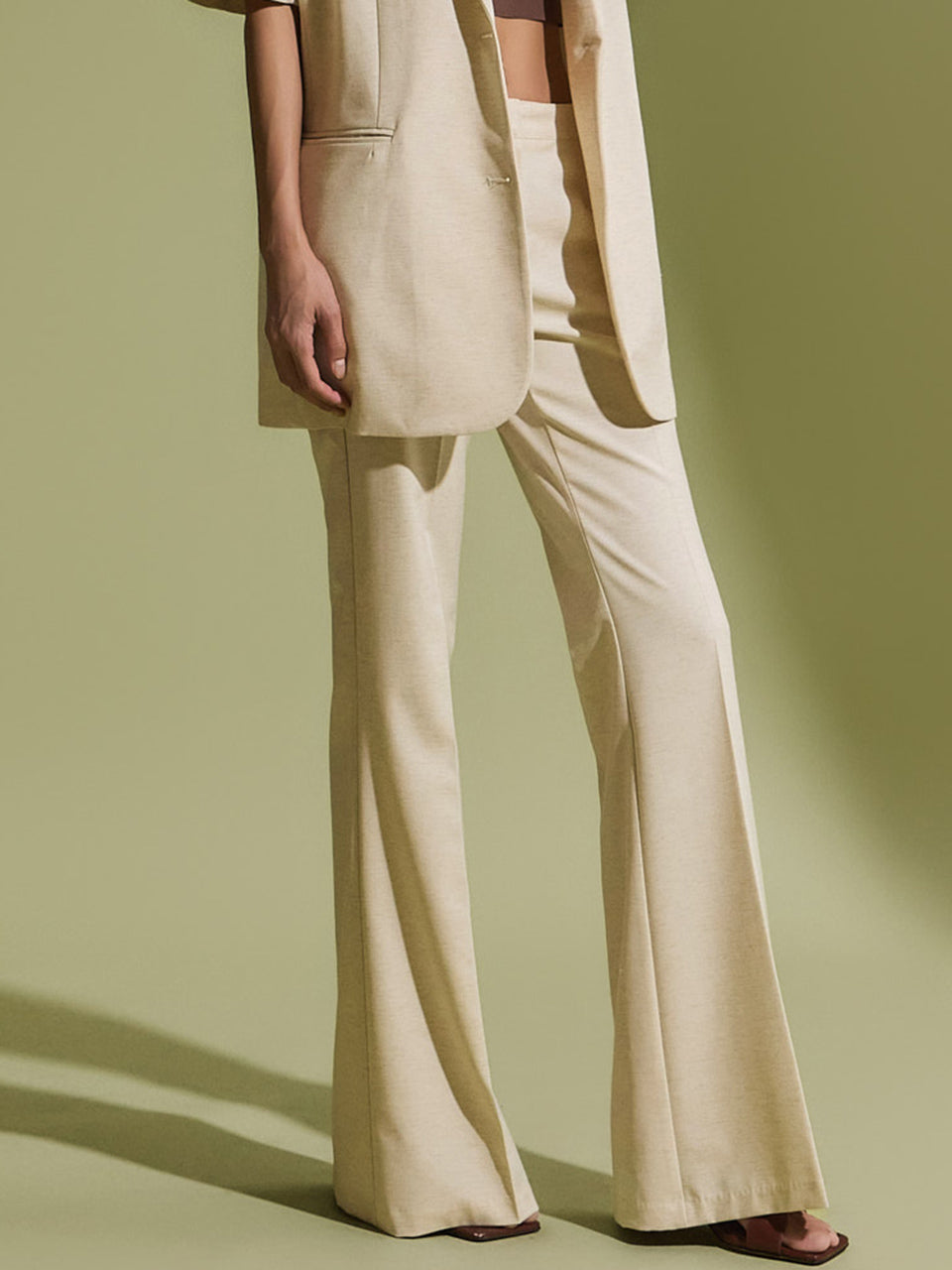 P3155 Flared Slacks