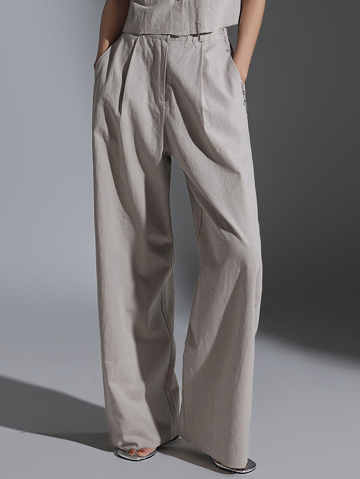 P3157 Pintuck Chino Pants