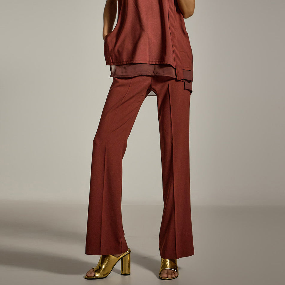 P3516 Semi Boot-cut Slacks