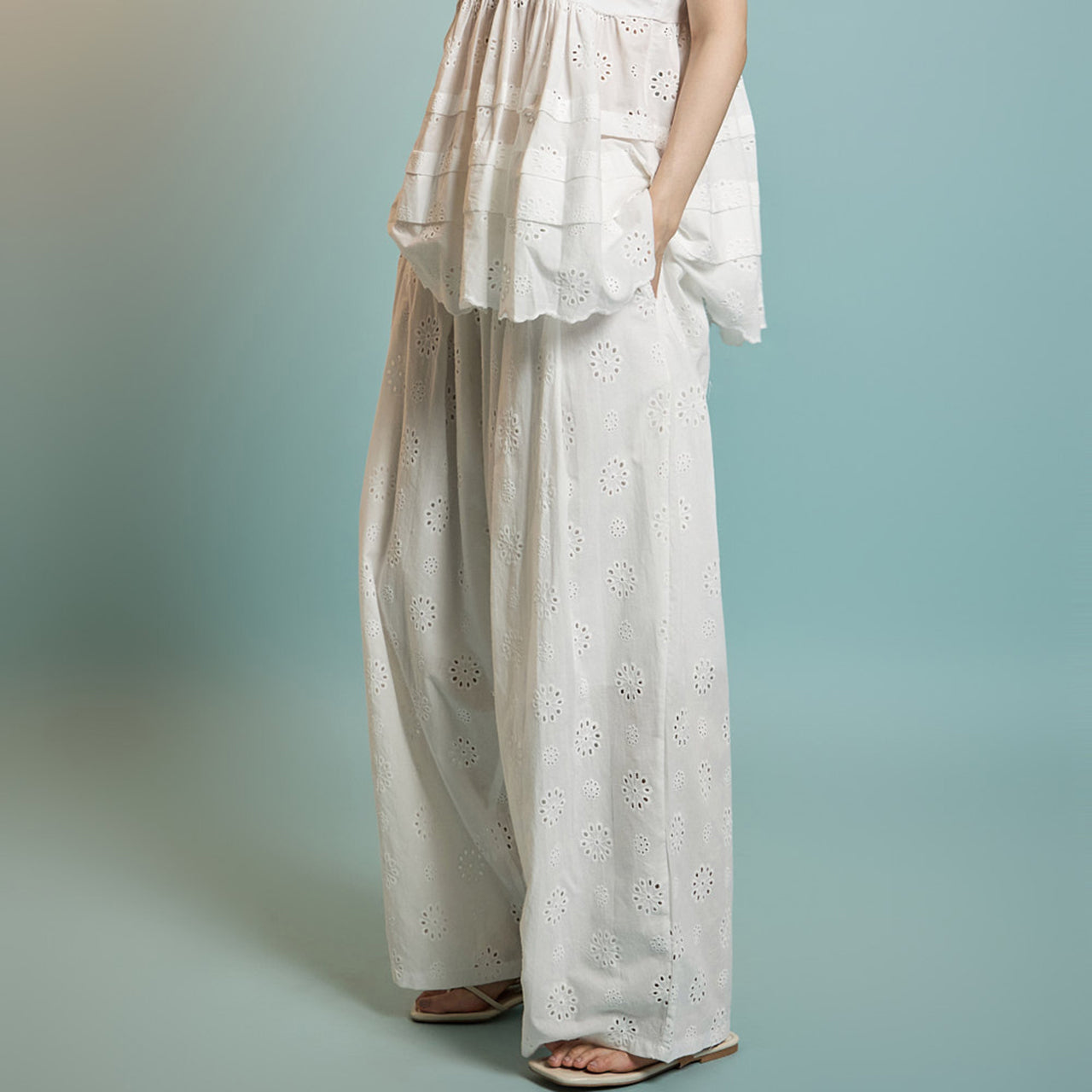 P3534 Eyelet  Pants