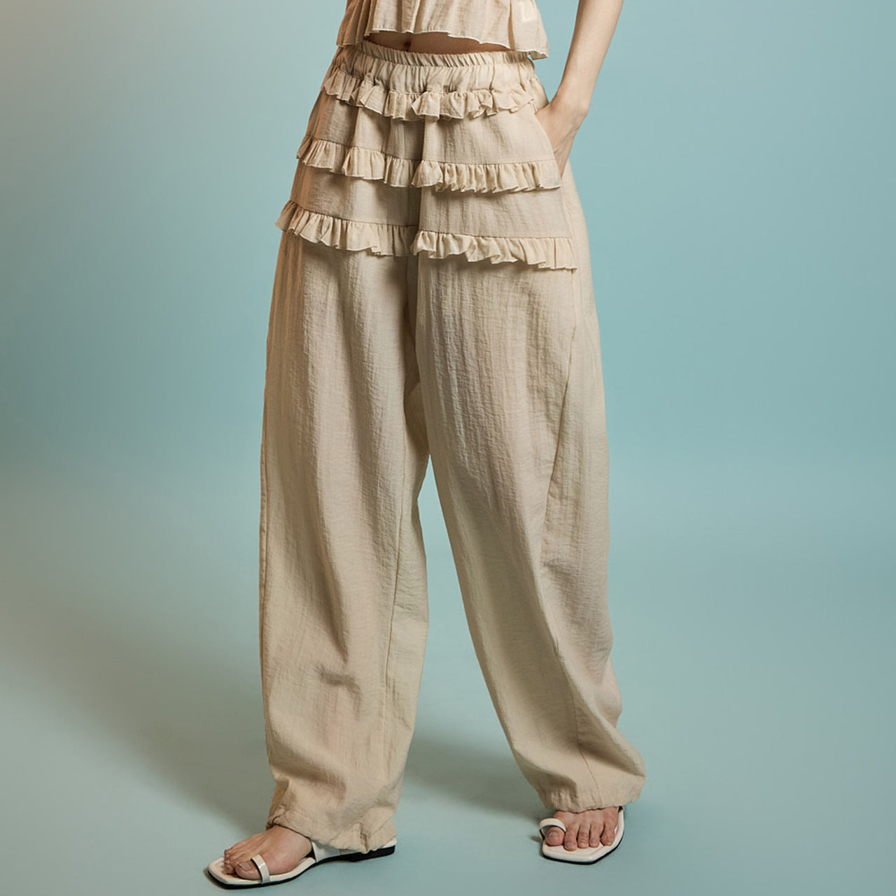 P3543 Frill Pants