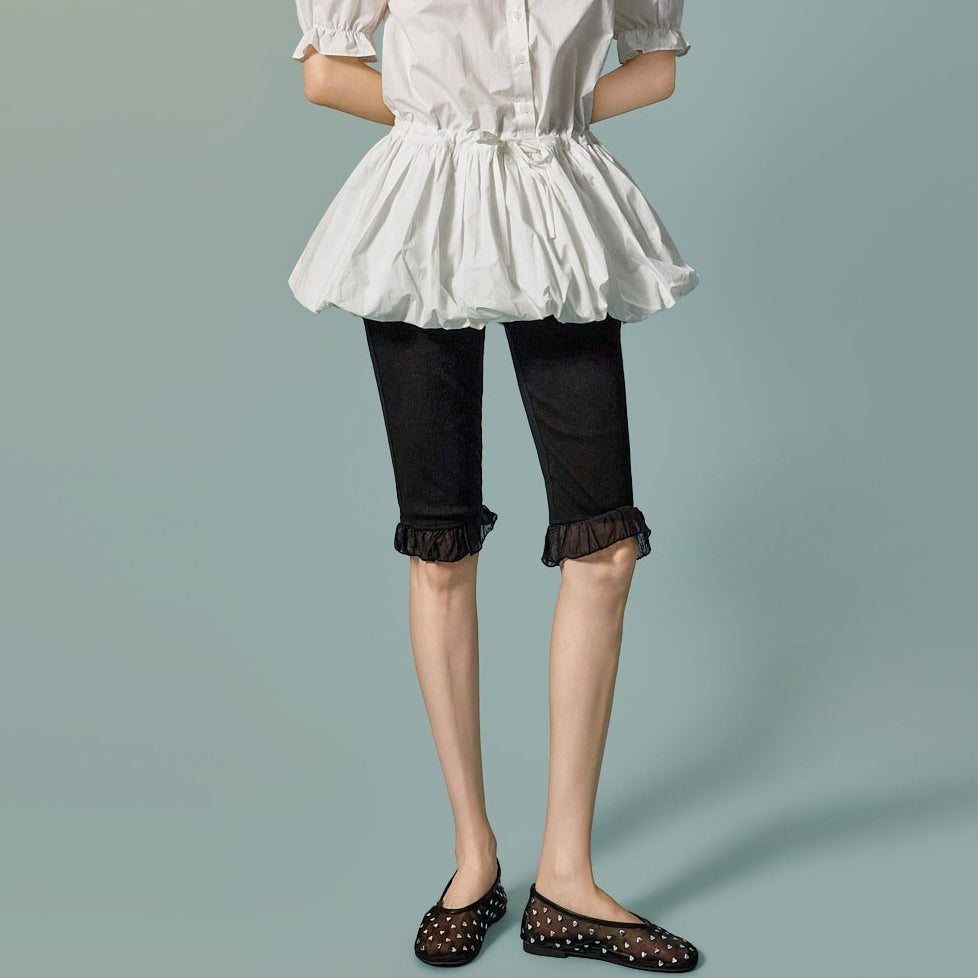 P3824 Frill Capri Pants