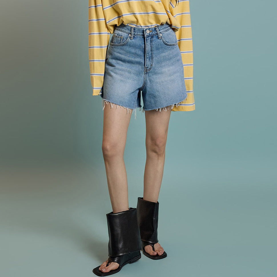PJ571 Short Jeans
