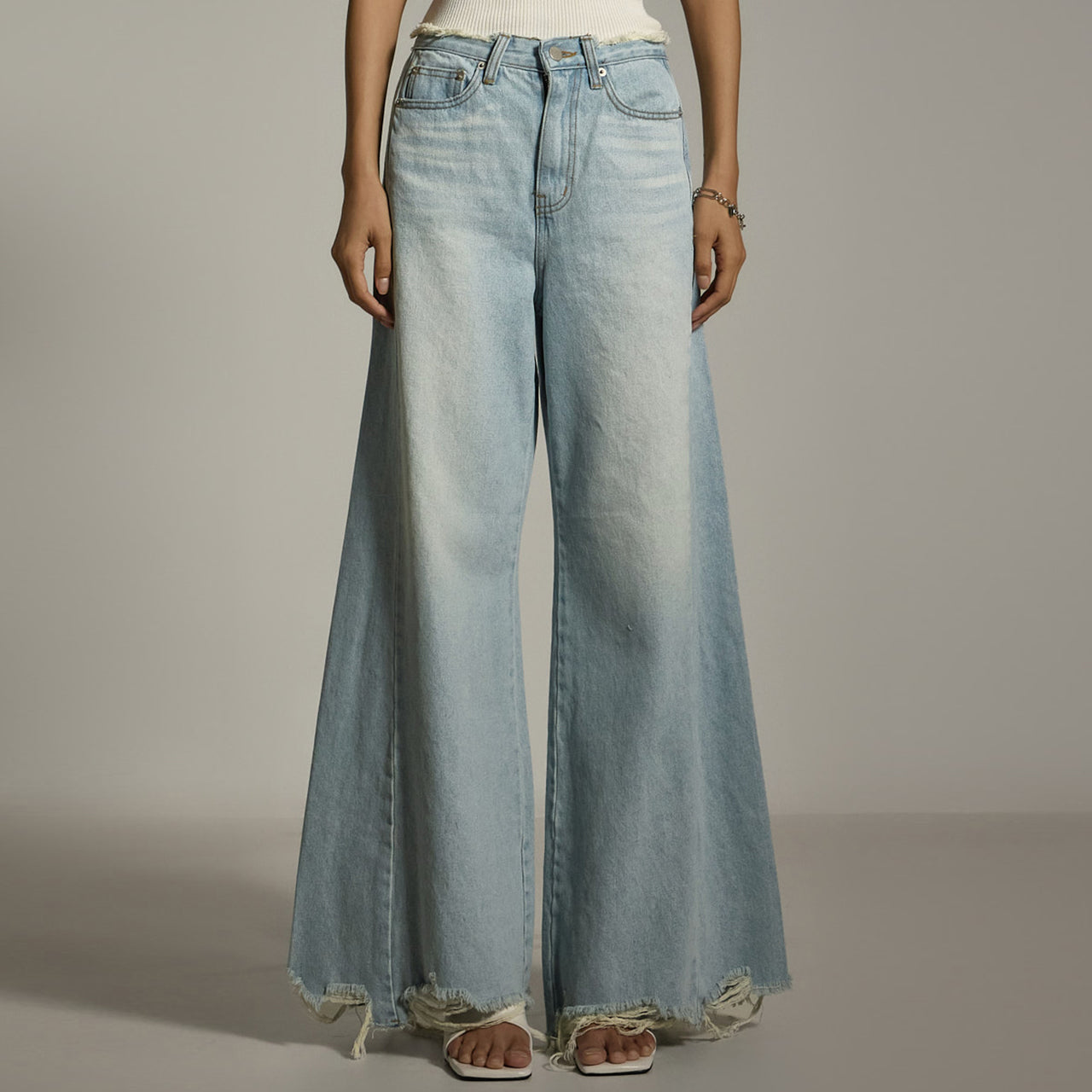 PJ580 Wide Jeans