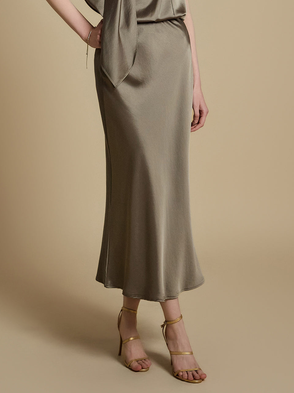 SK2984 Satin Skirt