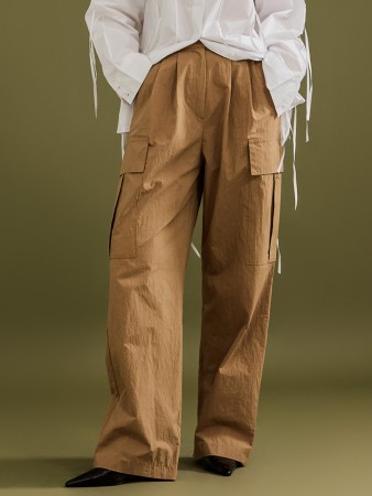 P2953 细褶工装可弯曲长裤 Korea