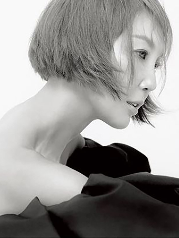 DINT CELEB<br><br> Magazine 'Woman Sense'<br> Choi Eun-kyung Announcer<br><br> B9121