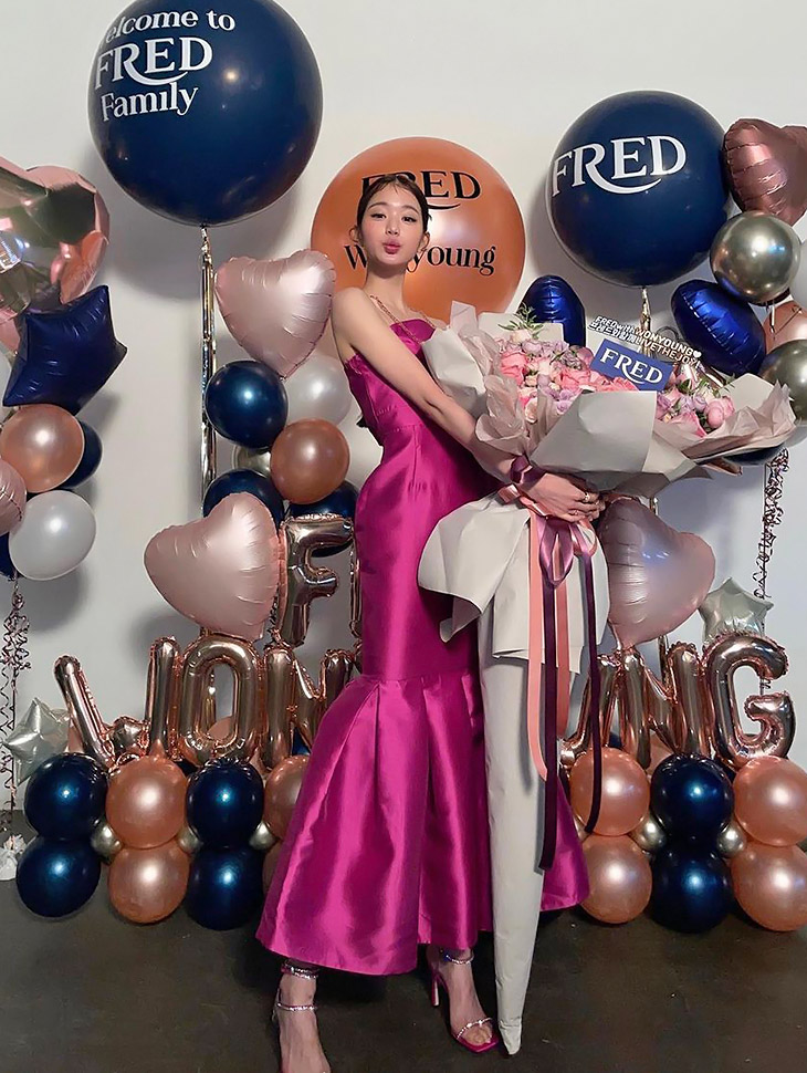 DINT CELEB<br><br> Magazine 'Marie Claire'<br> Jang Wonyoung<br><br> D9358