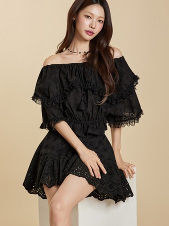 B3114 펀칭 雪紡衫 Korea