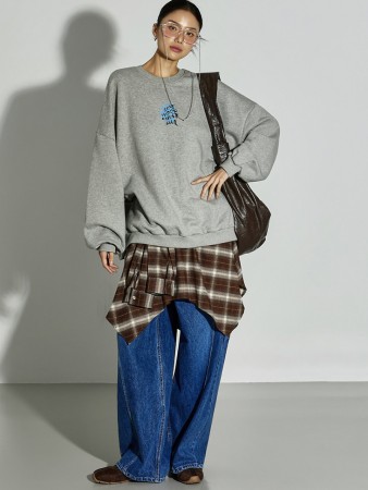 E4013 字母卫衣 Korea