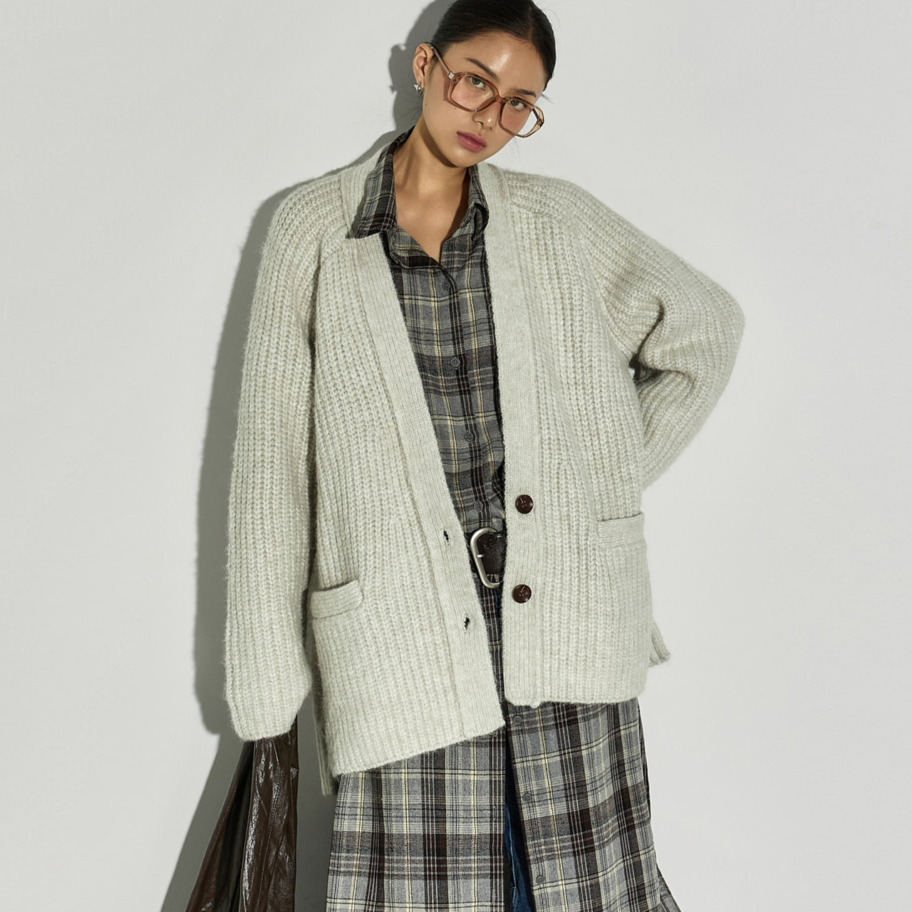 J2929 开叉针织开衫