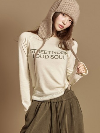 E4019 字母围脖上衣 Korea