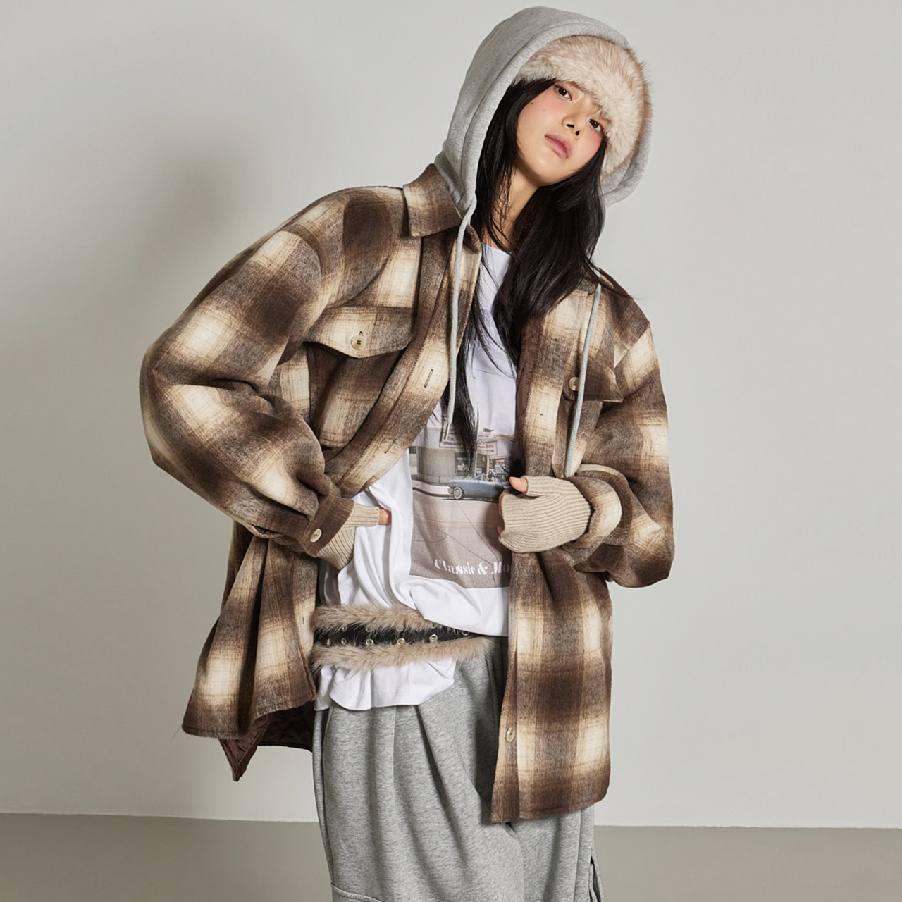 J2968 帶帽 衬衫 누빔 夾克