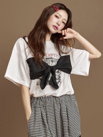 E3967 蝴蝶结花纹上衣 Korea